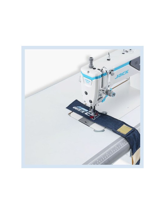 Máquina de Coser Industrial con IA para género fino, medio y grueso