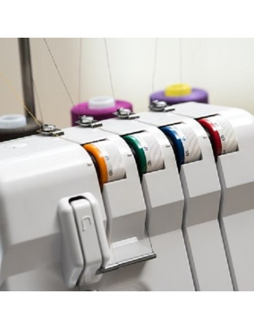 Máquina de Coser Domestica  Overlock Juki MO-50eN 2