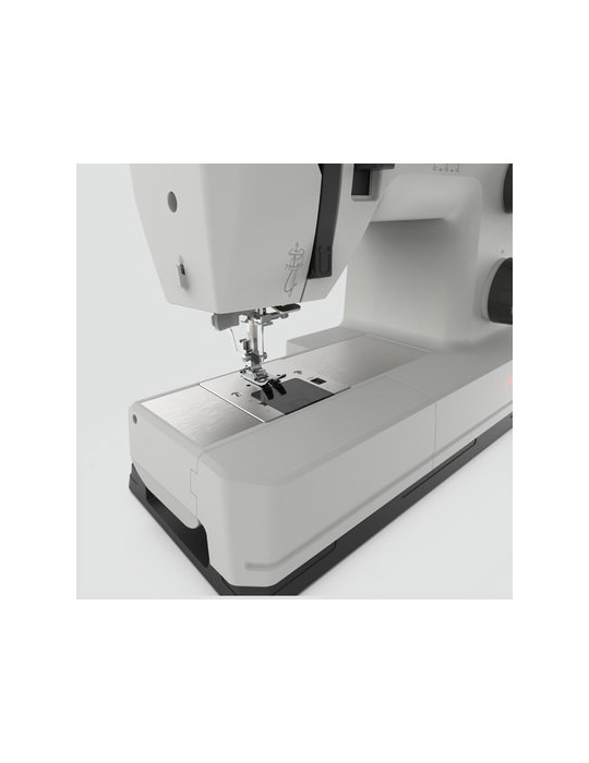 Maquina de Coser Necchi Q132A